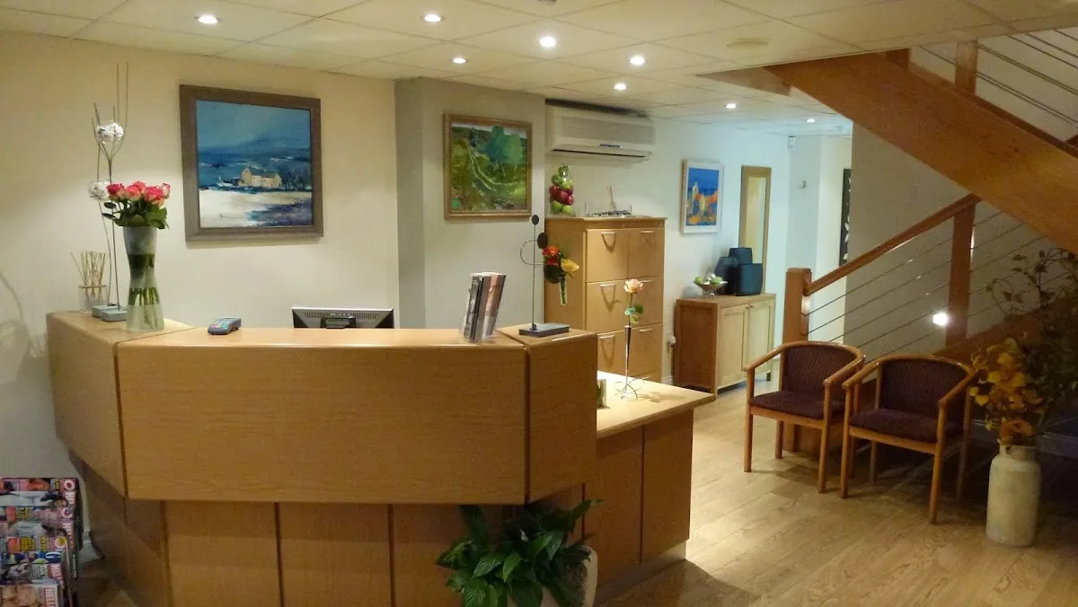Emergency Dentist Weybridge photo 4
