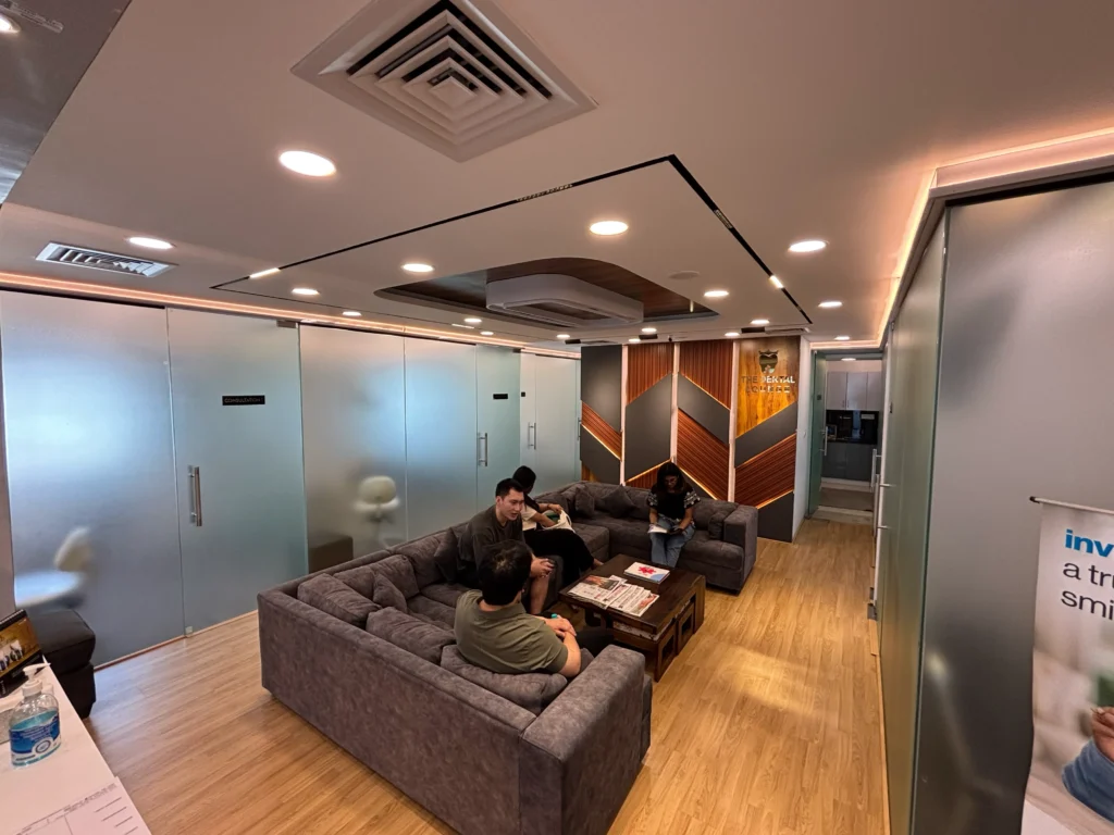 The Dental Lounge - Aesthetic & Implant Centre - Kalyan Nagar photo 1