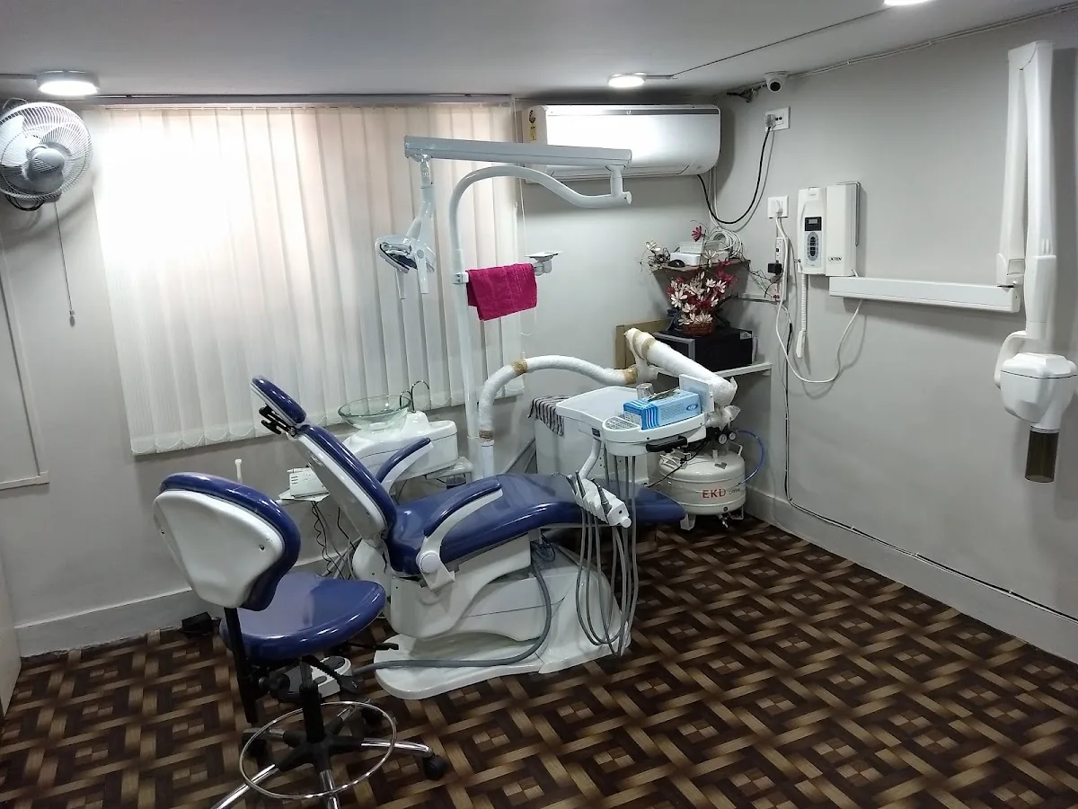 Dr Gobind Agarwal Dental Clinic photo 4