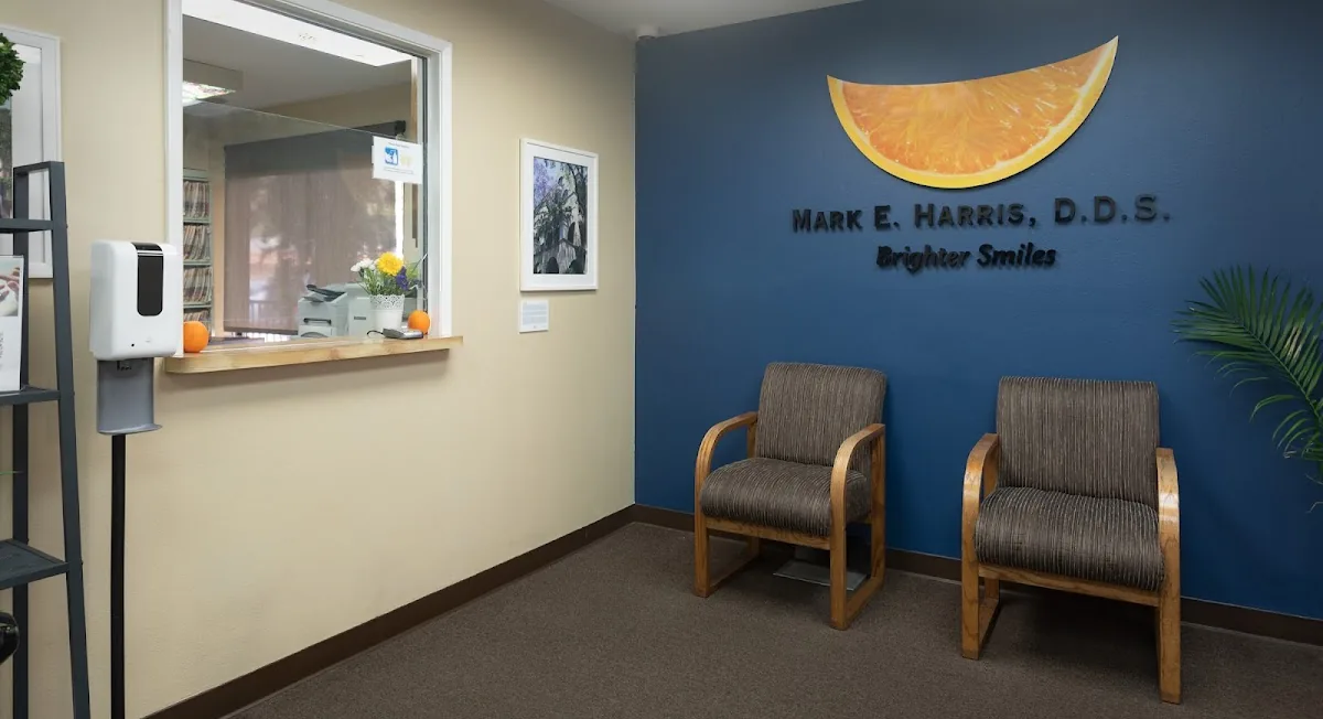 Mark E Harris DDS photo 4