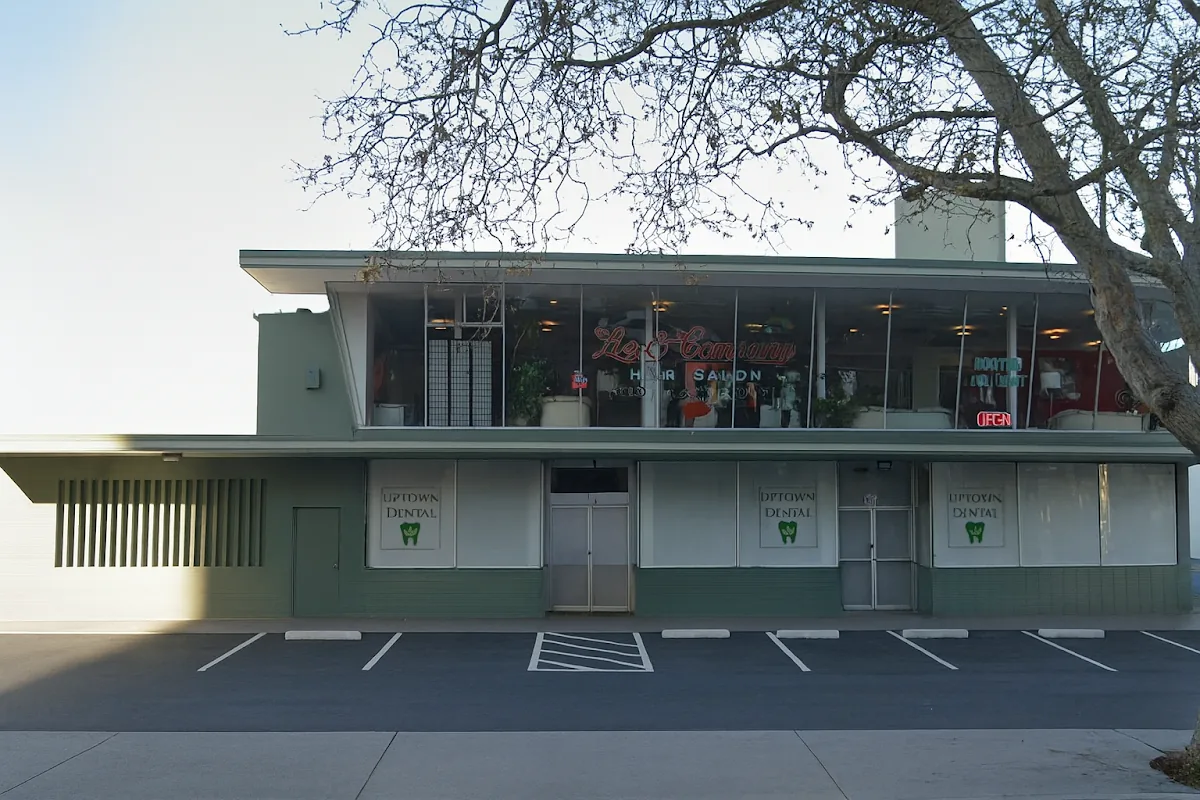 Uptown Dental - Christopher Thomas D.D.S. photo 3