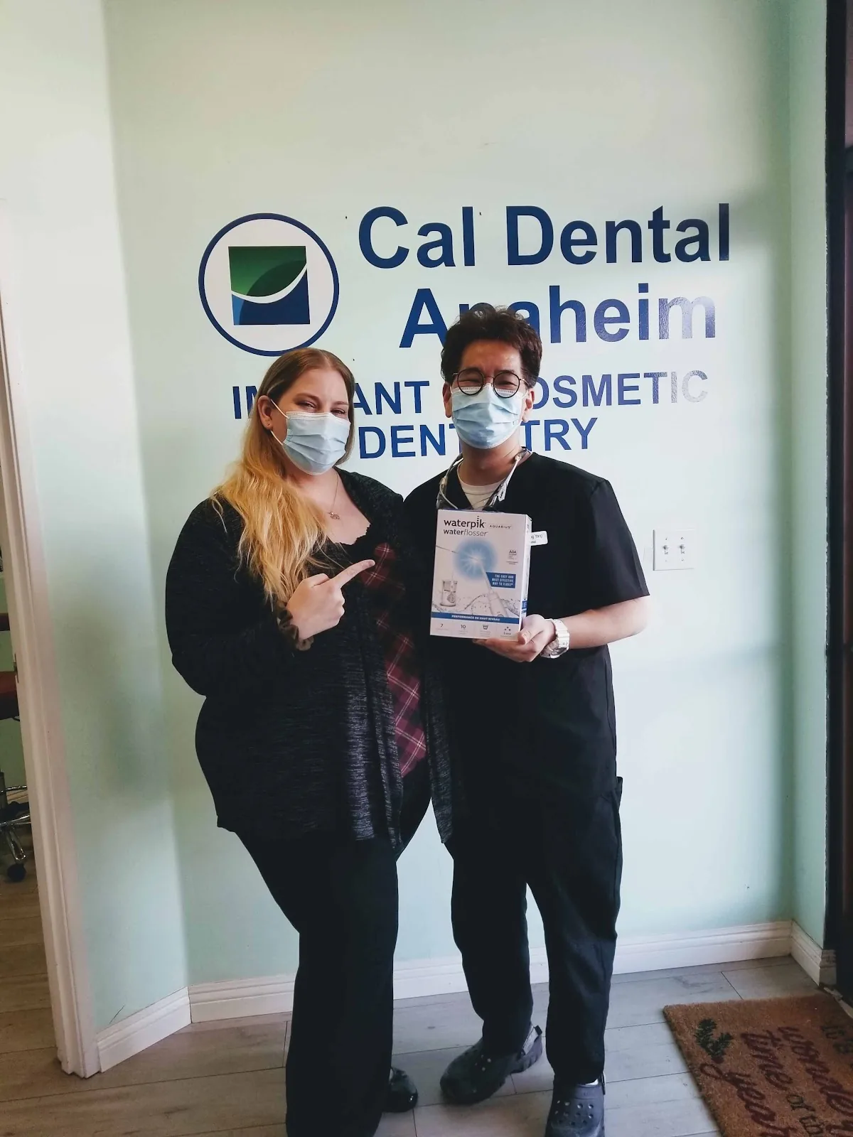 Cal Dental Anaheim - Implant & Cosmetic Dentistry in Anaheim photo 2