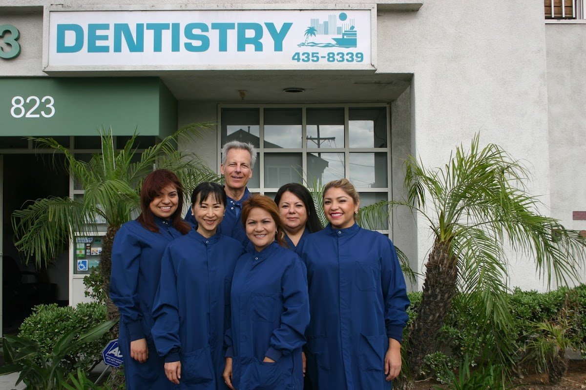 Salem Dentistry: Roxana Salem, DDS photo 2