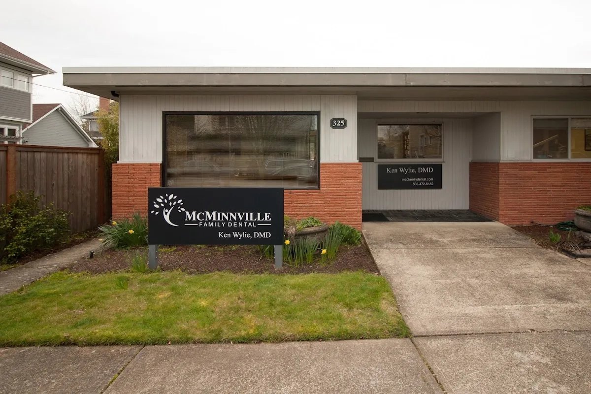 McMinnville Family Dental | Ken Wylie, DMD photo 2