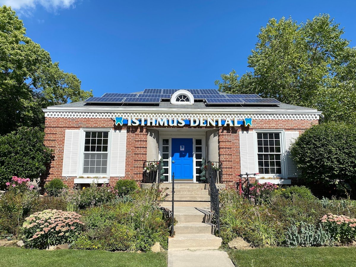 Isthmus Dental, Ltd photo 2