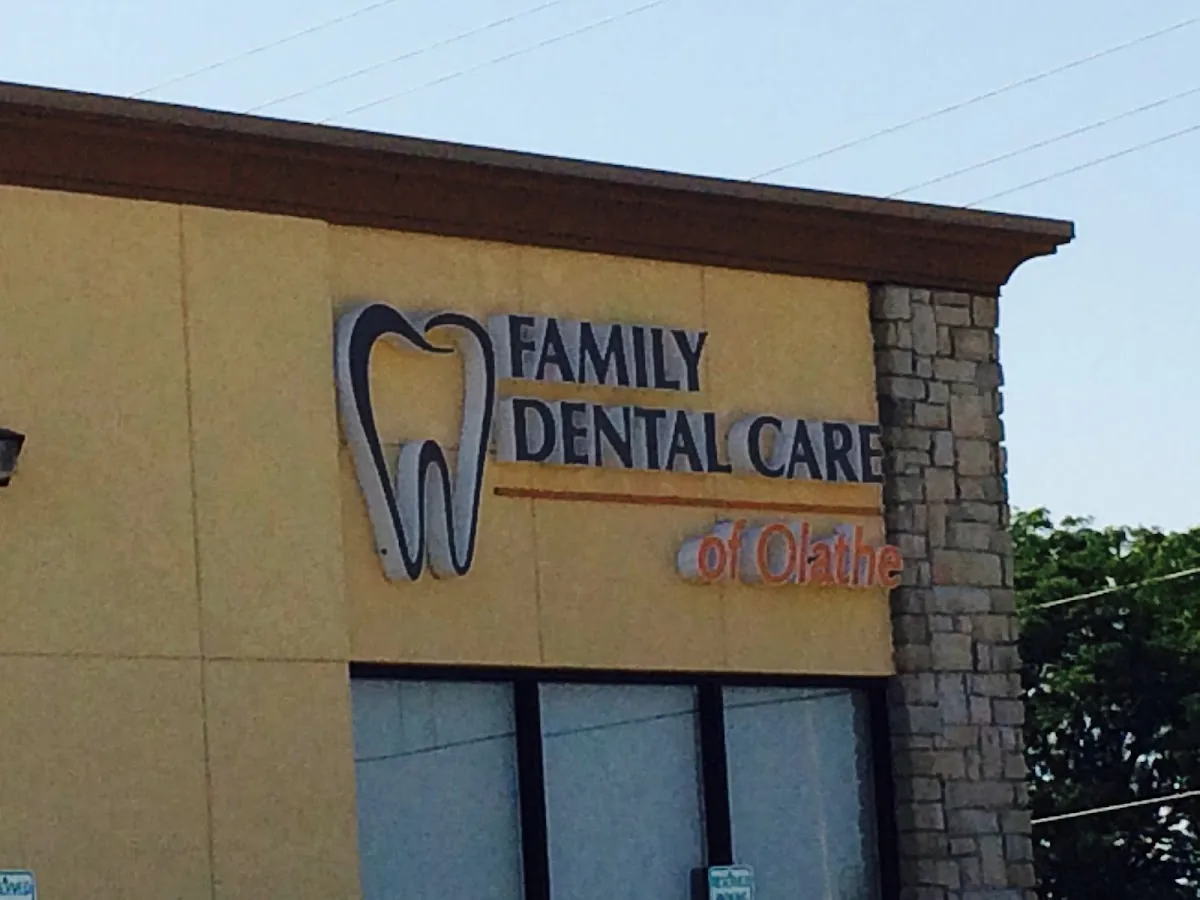Family Dental Care of Olathe photo 4