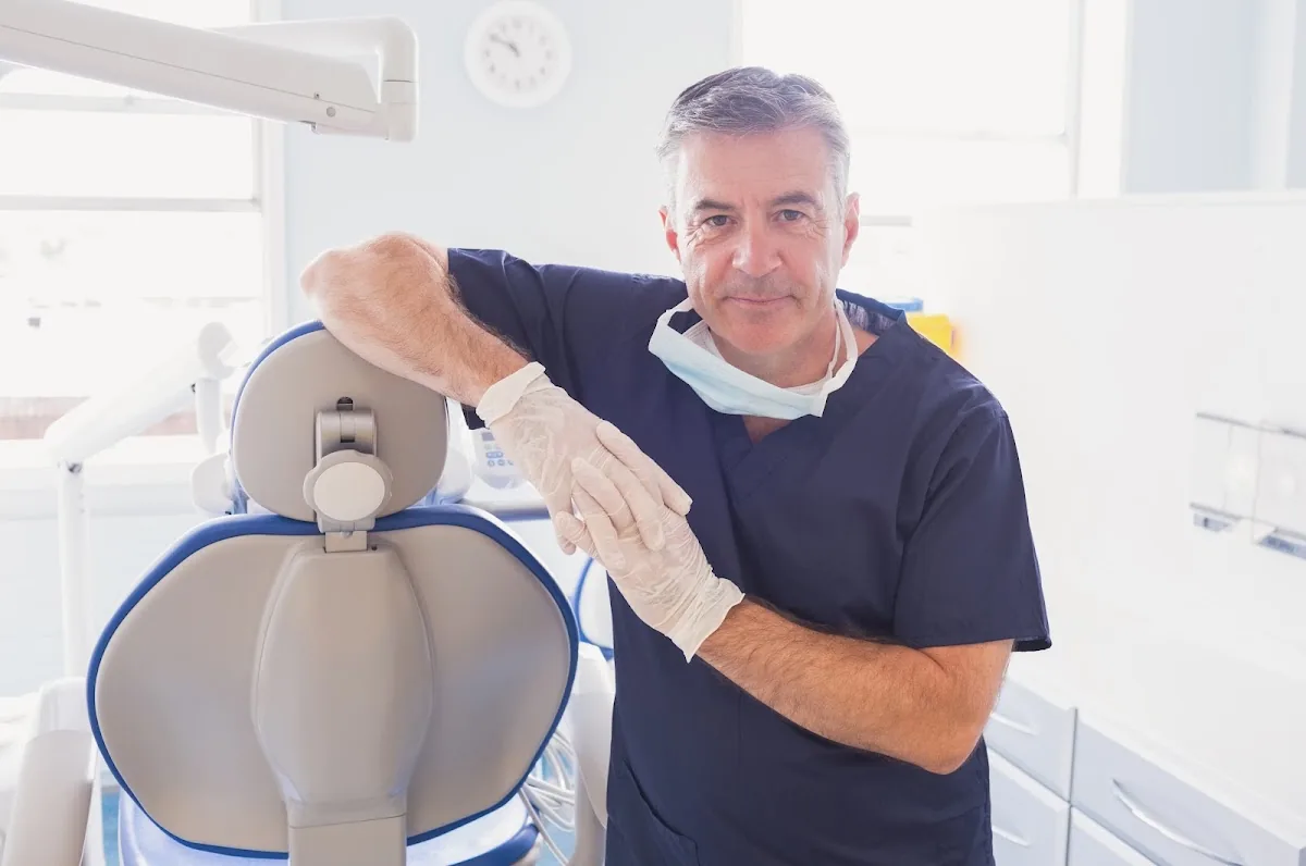 Emergency Dental Care photo 2