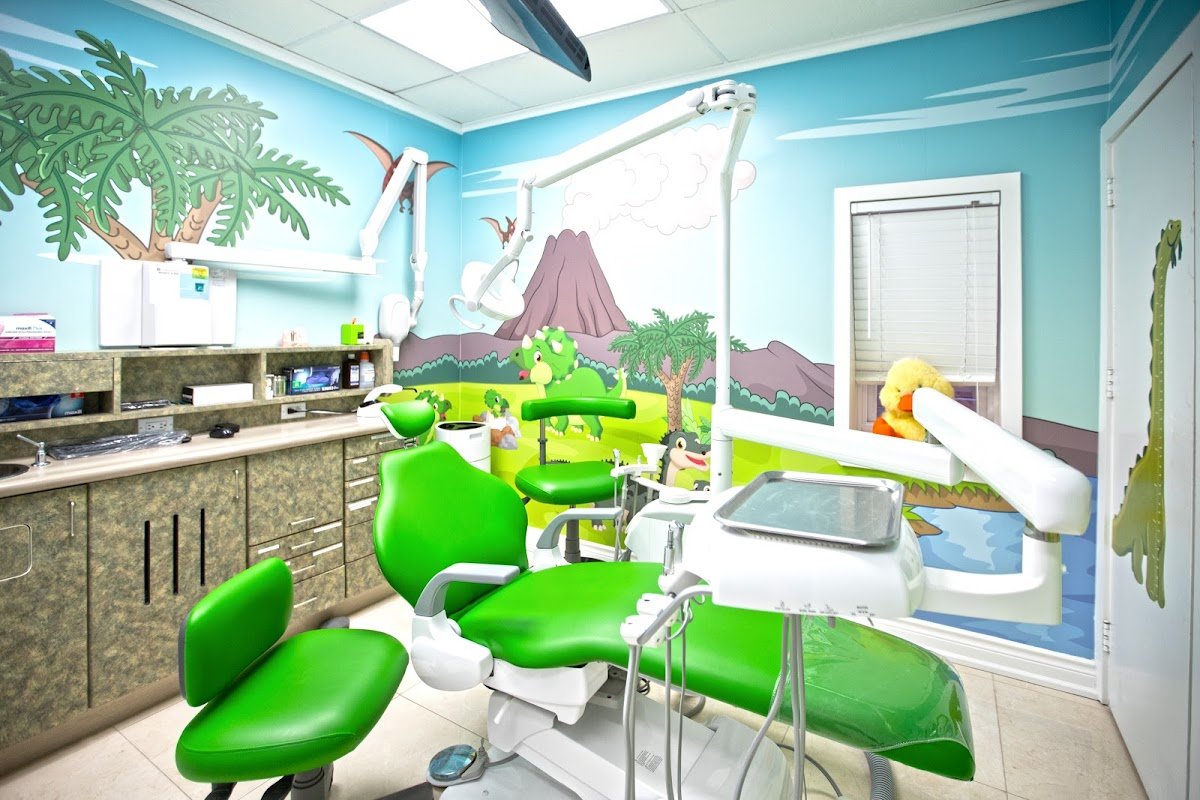 Broadway Dental Clinic photo 2