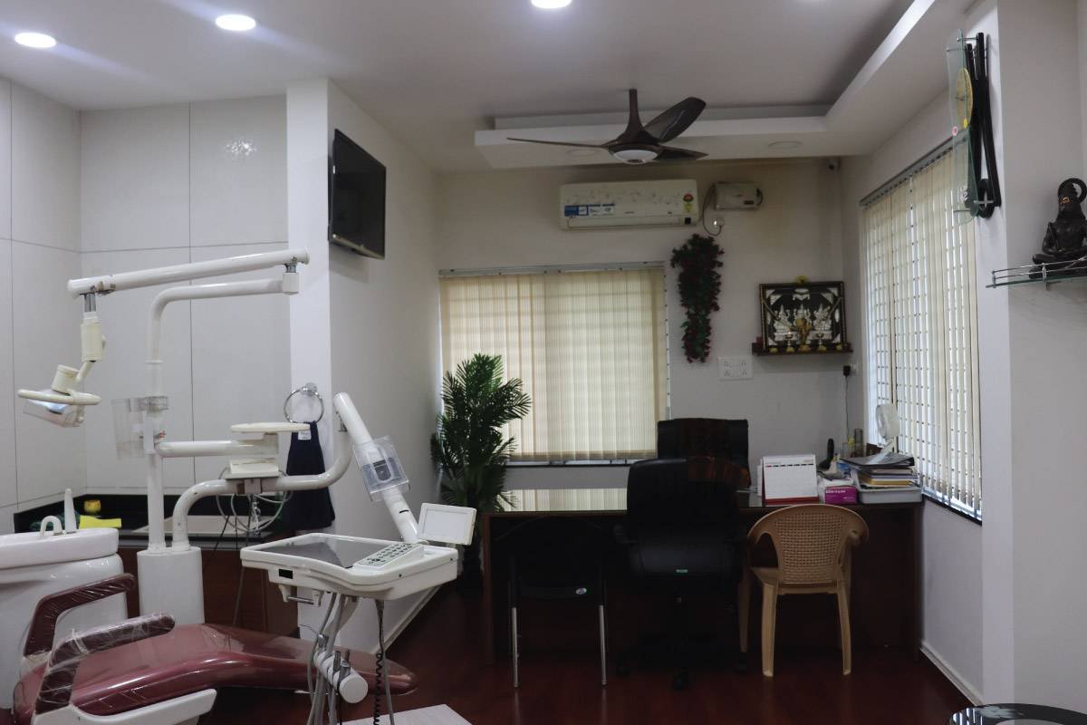 Parvathi Dental care photo 1