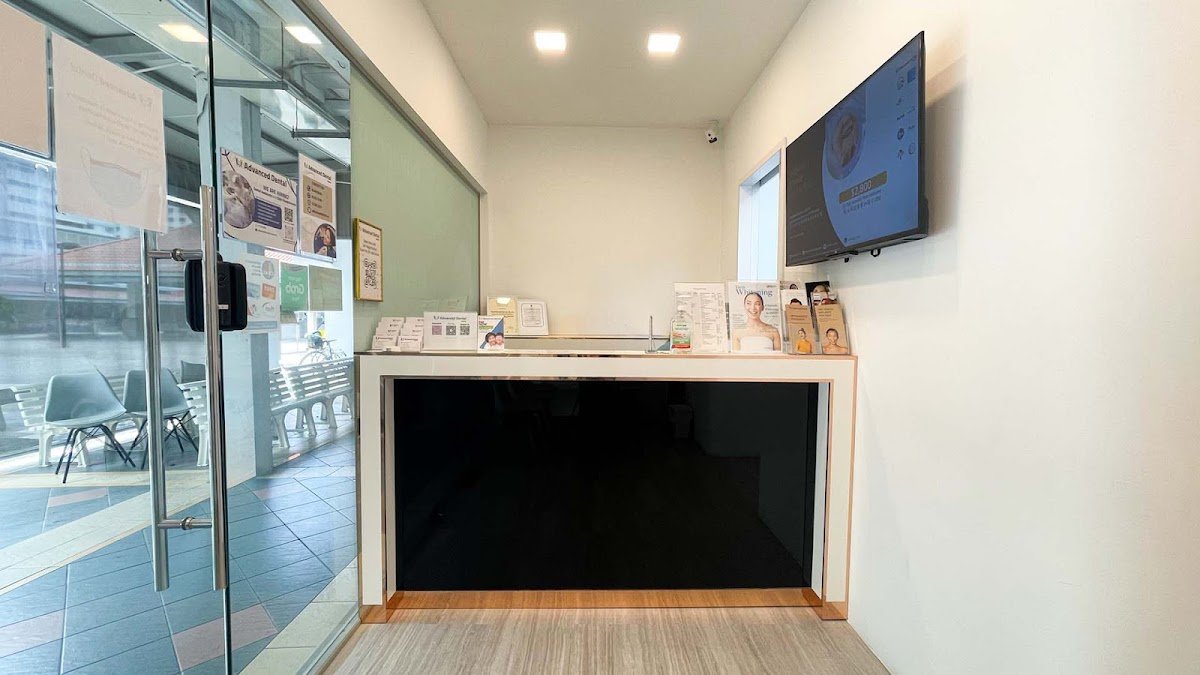 Advanced Dental Bedok photo 3