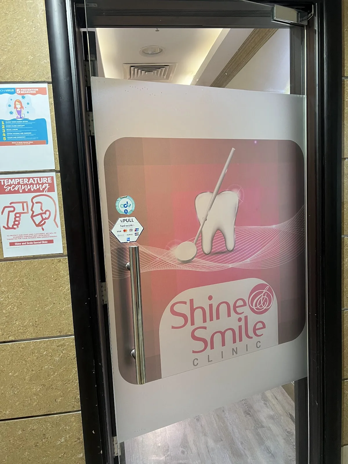 Shine & Smile Dental Clinic photo 5