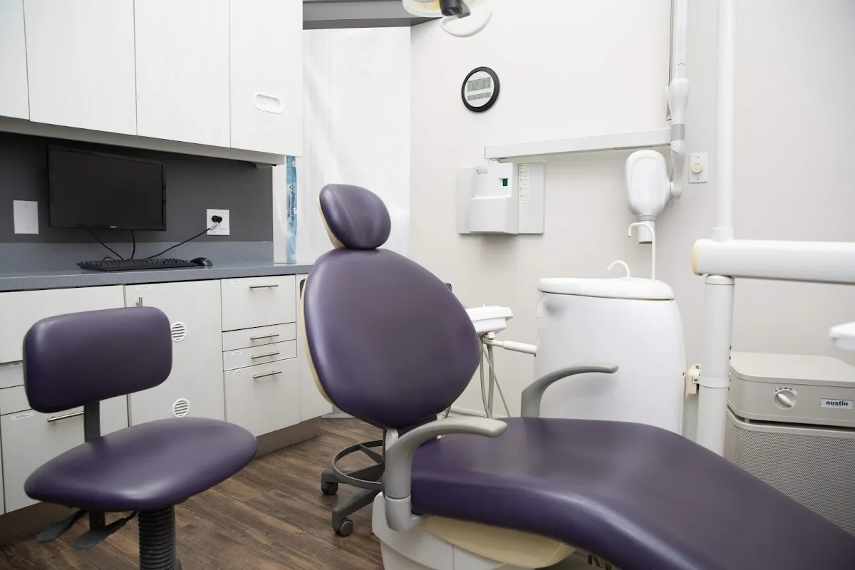 City Heights Dental Centre photo 4