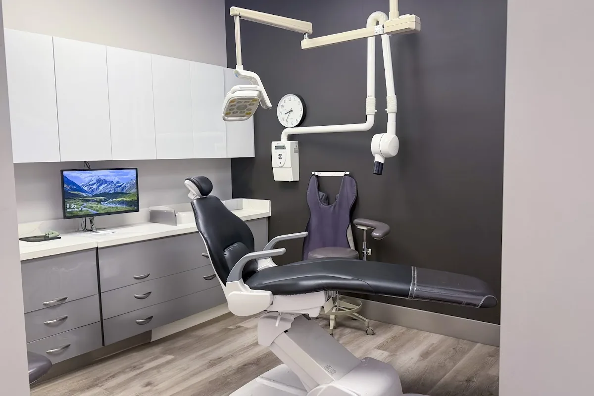 Square One Dental photo 3
