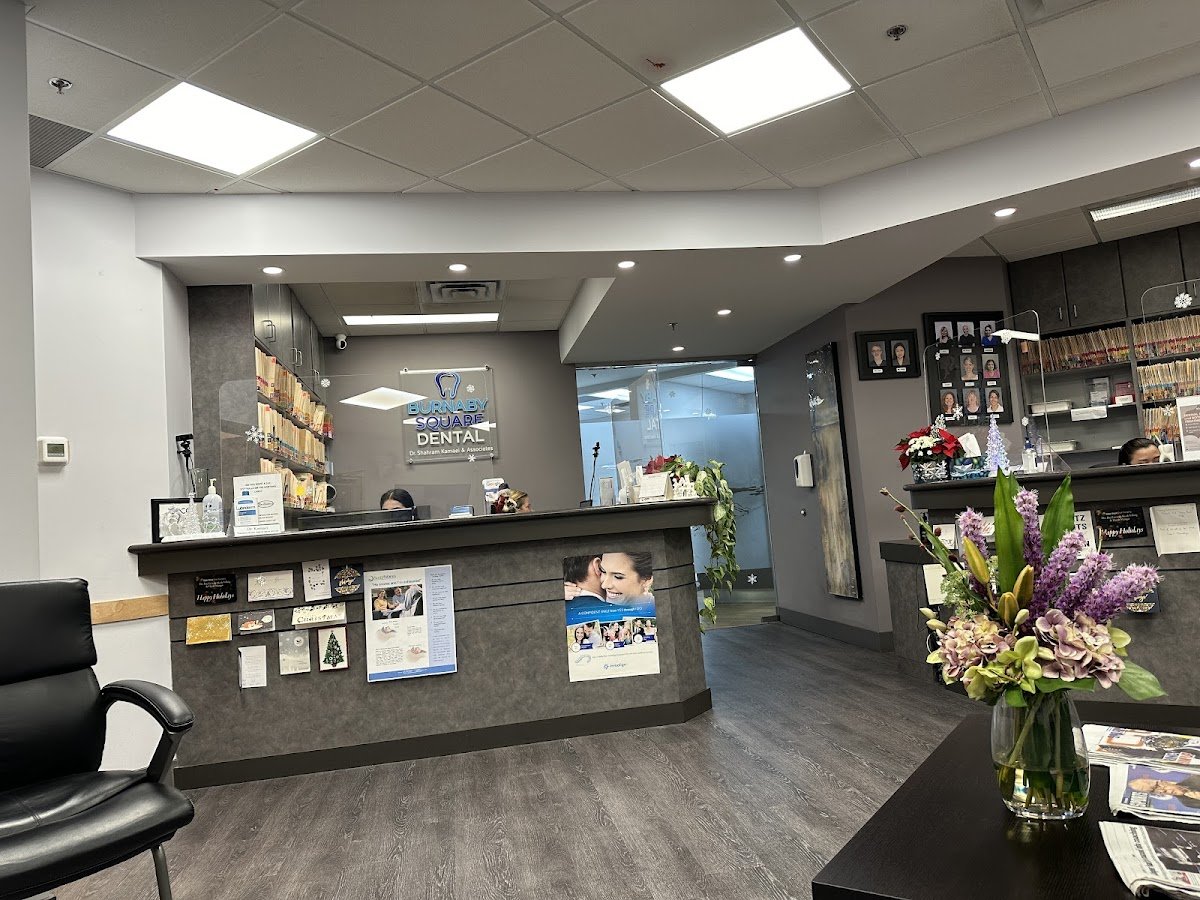 Burnaby Square Dental photo 4