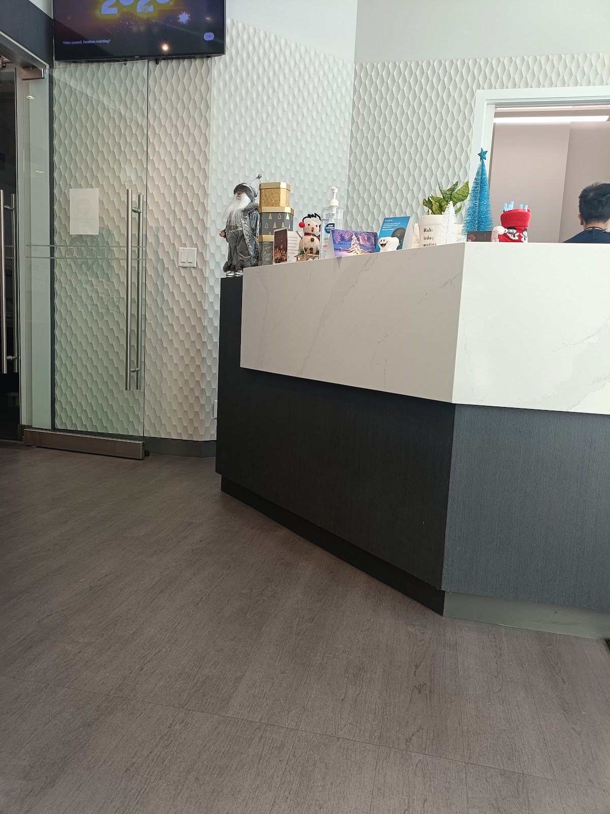 Dental on 6th - Burnaby Dentist photo 3