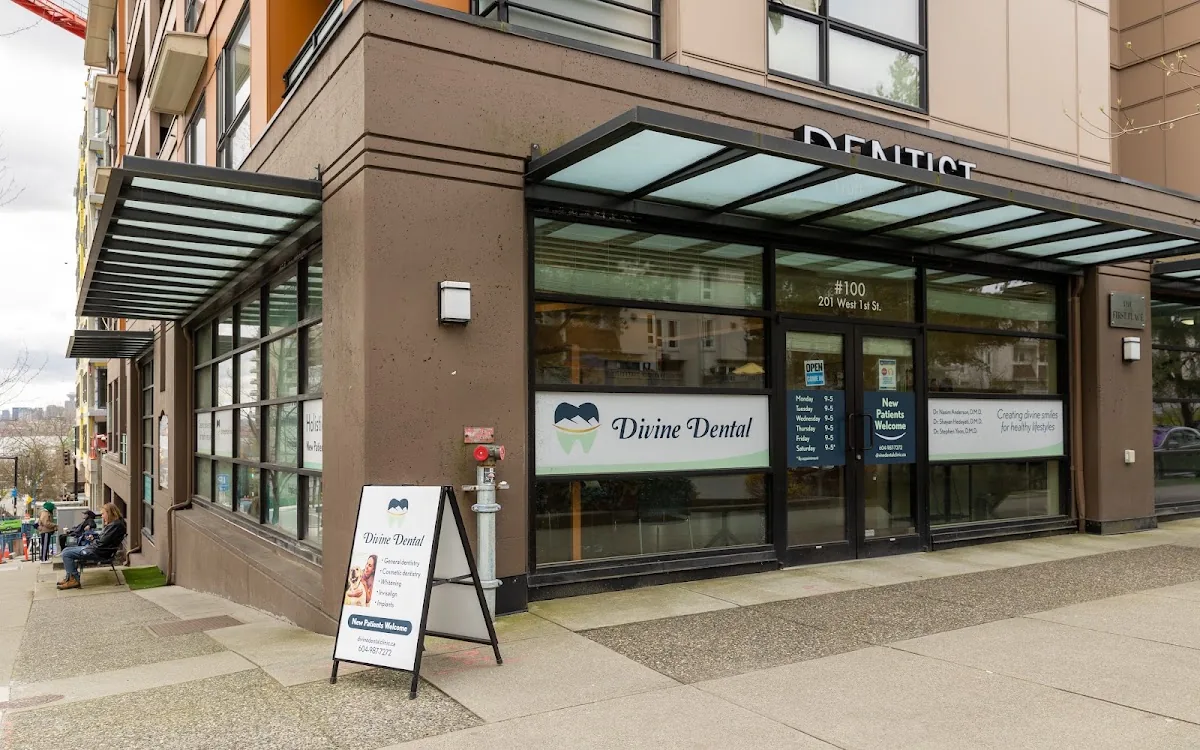 Divine Dental Clinic photo 2