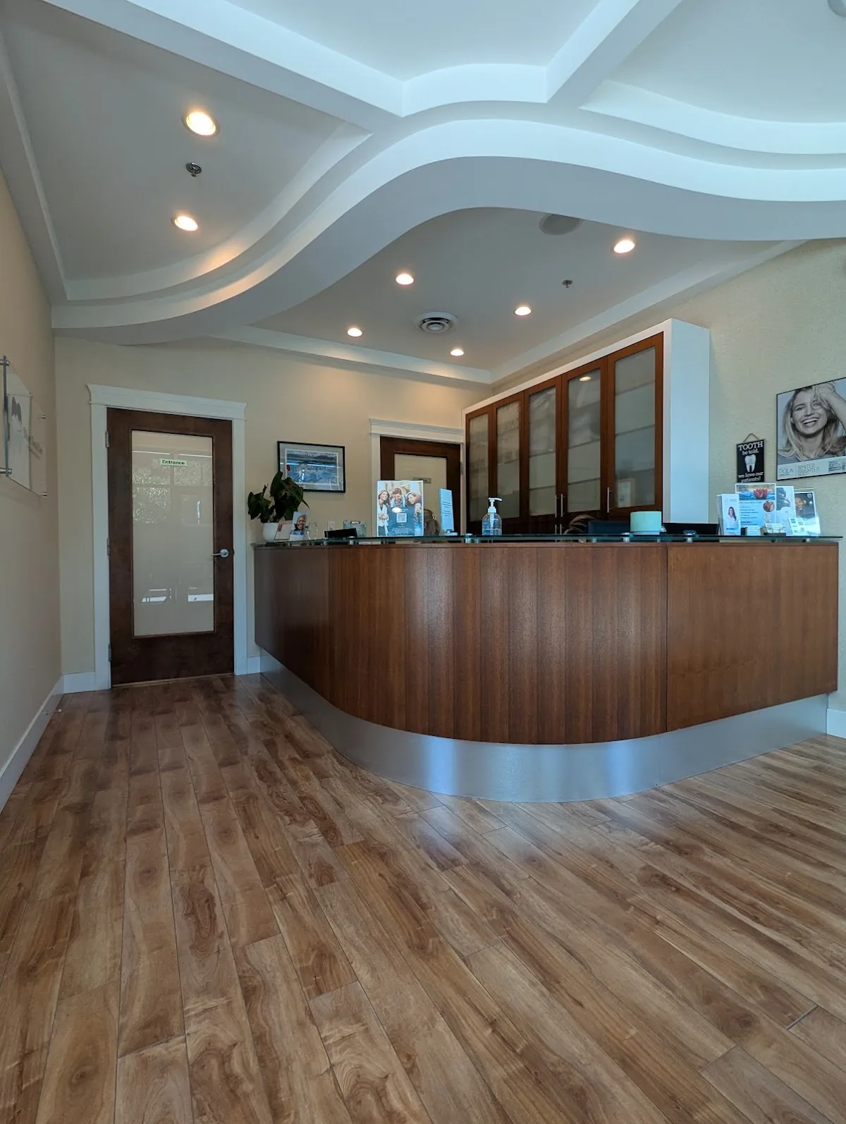 Divine Dental Clinic photo 3