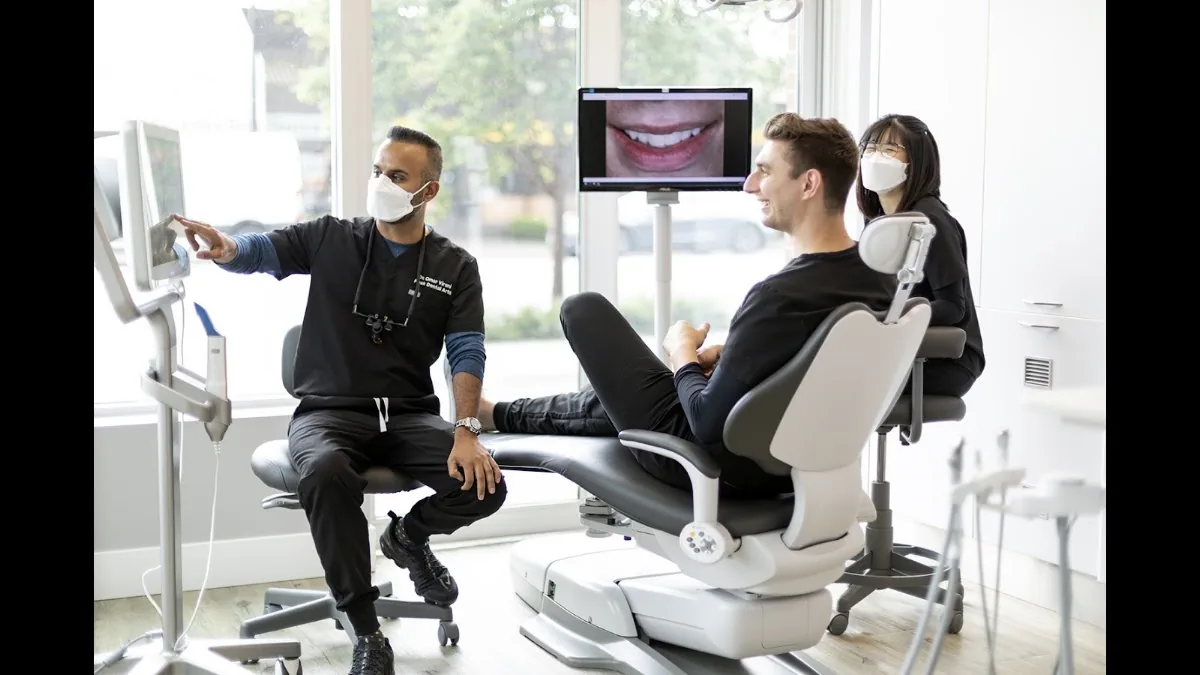 Peak Dental Arts - Lower Lonsdale Clinic photo 2