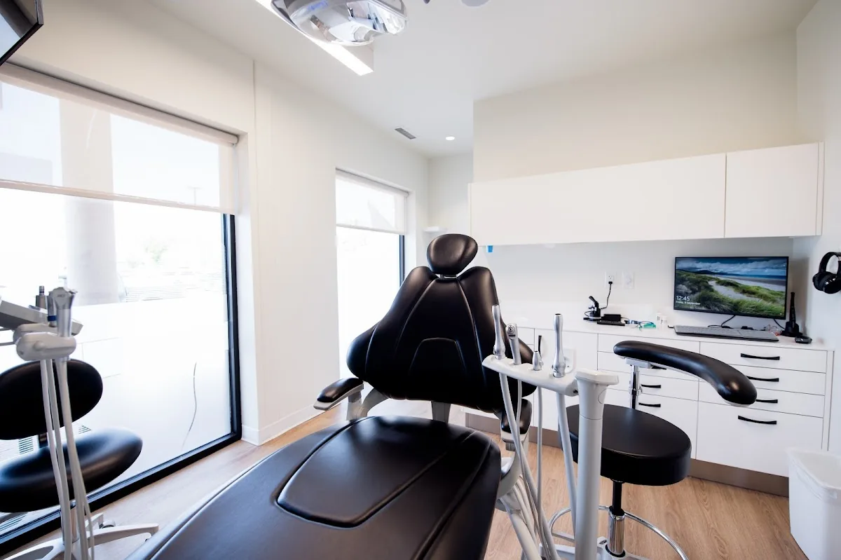 Leduc Dental Centre / Dr. Ross Sturmay photo 3