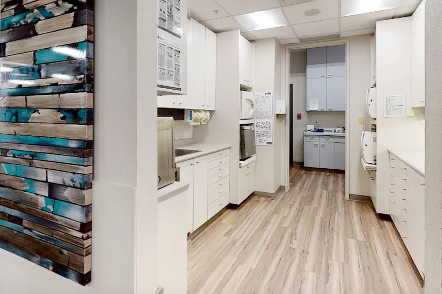 7th Street Dental Centre photo 4