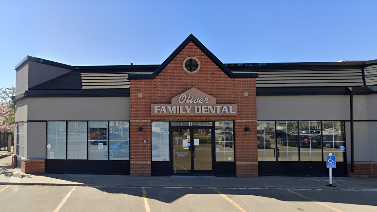 Oliver Family Dental Clinic Edmonton photo 1