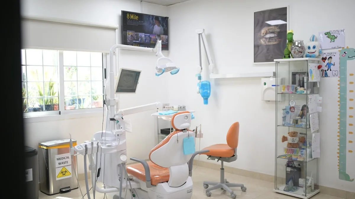 Al Dehyafa Specialized Orthodontic and Dental Clinic branch alhudaiba ????? ??????? ??? ??????? ??? ??????? photo 3