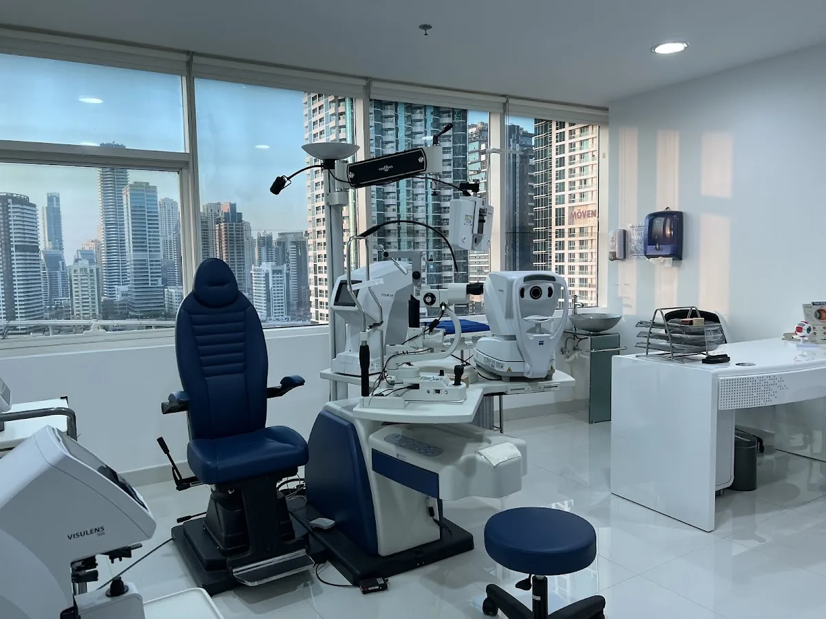 New Al Shefa Clinic JLT - Aesthetic Plastic Surgery Dubai - Cosmetic Surgery photo 4