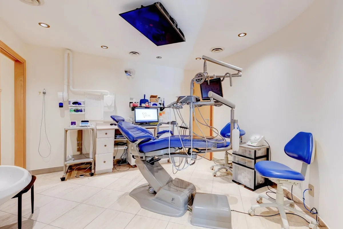 5th Avenue Dental Centre Calgary photo 2