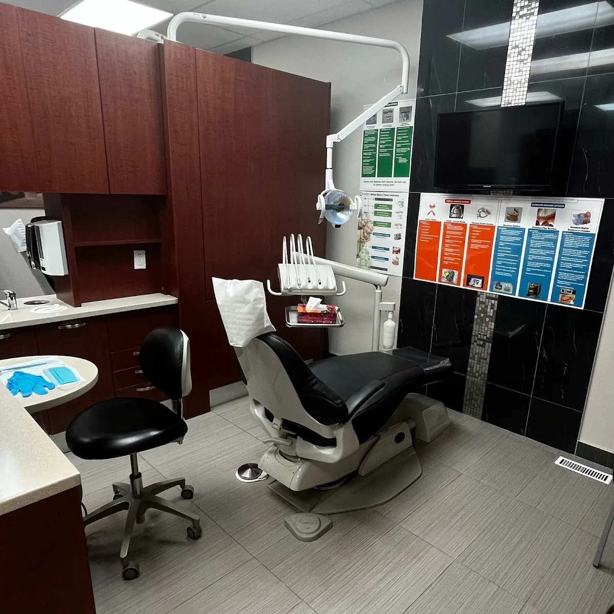 Advanced Technique Denture & Implant Solutions | South photo 3