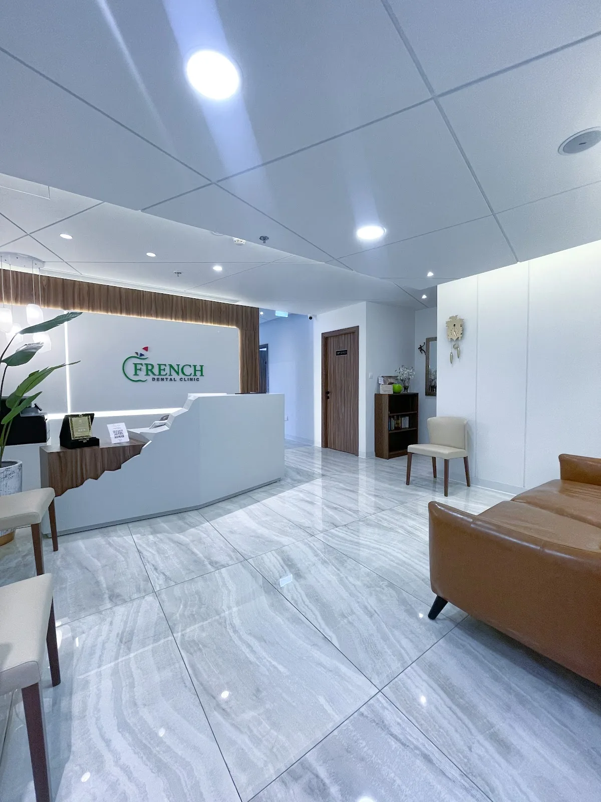 French Dental Clinic photo 2