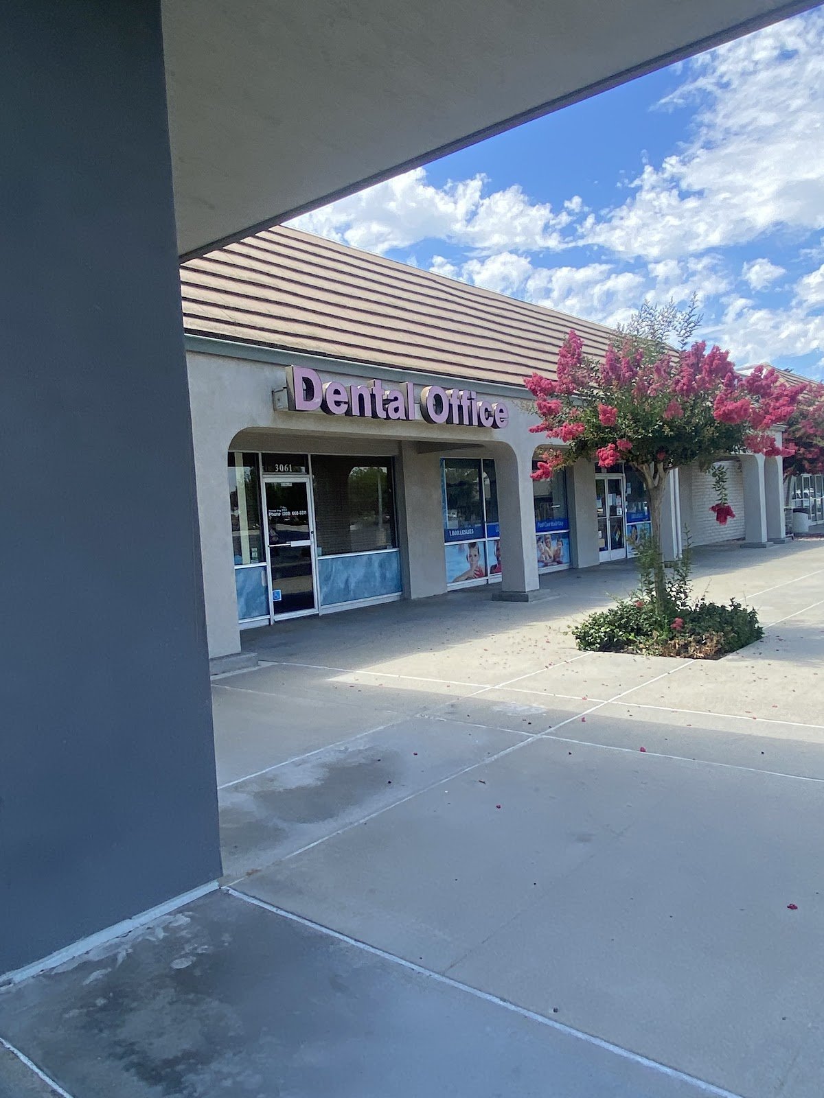 King Dentistry photo 1