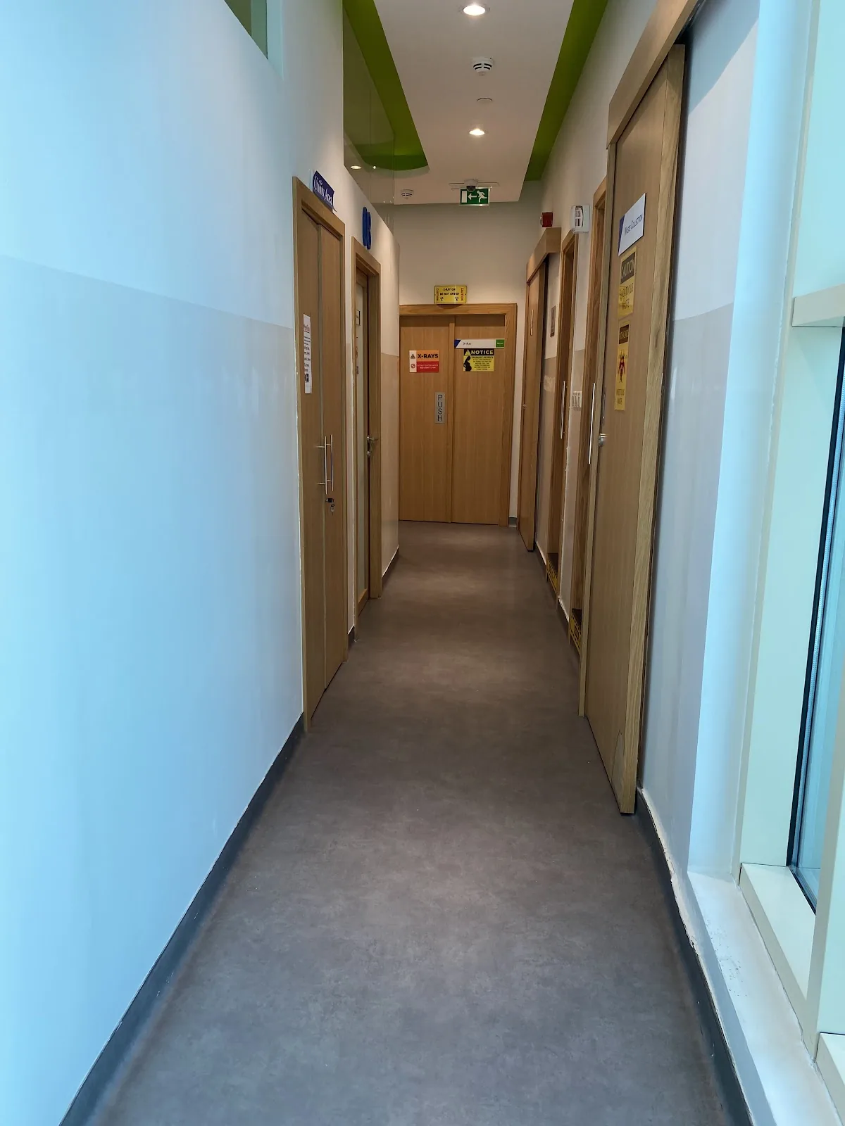 iCARE Clinic - Oasis Centre photo 5