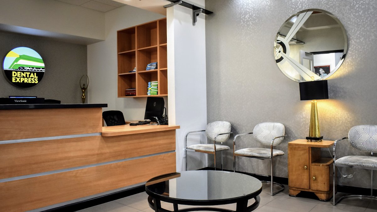 The Dental Express Downtown photo 1