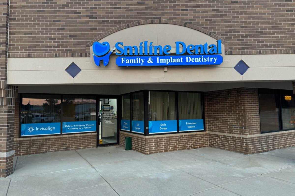Smiline Dental photo 1