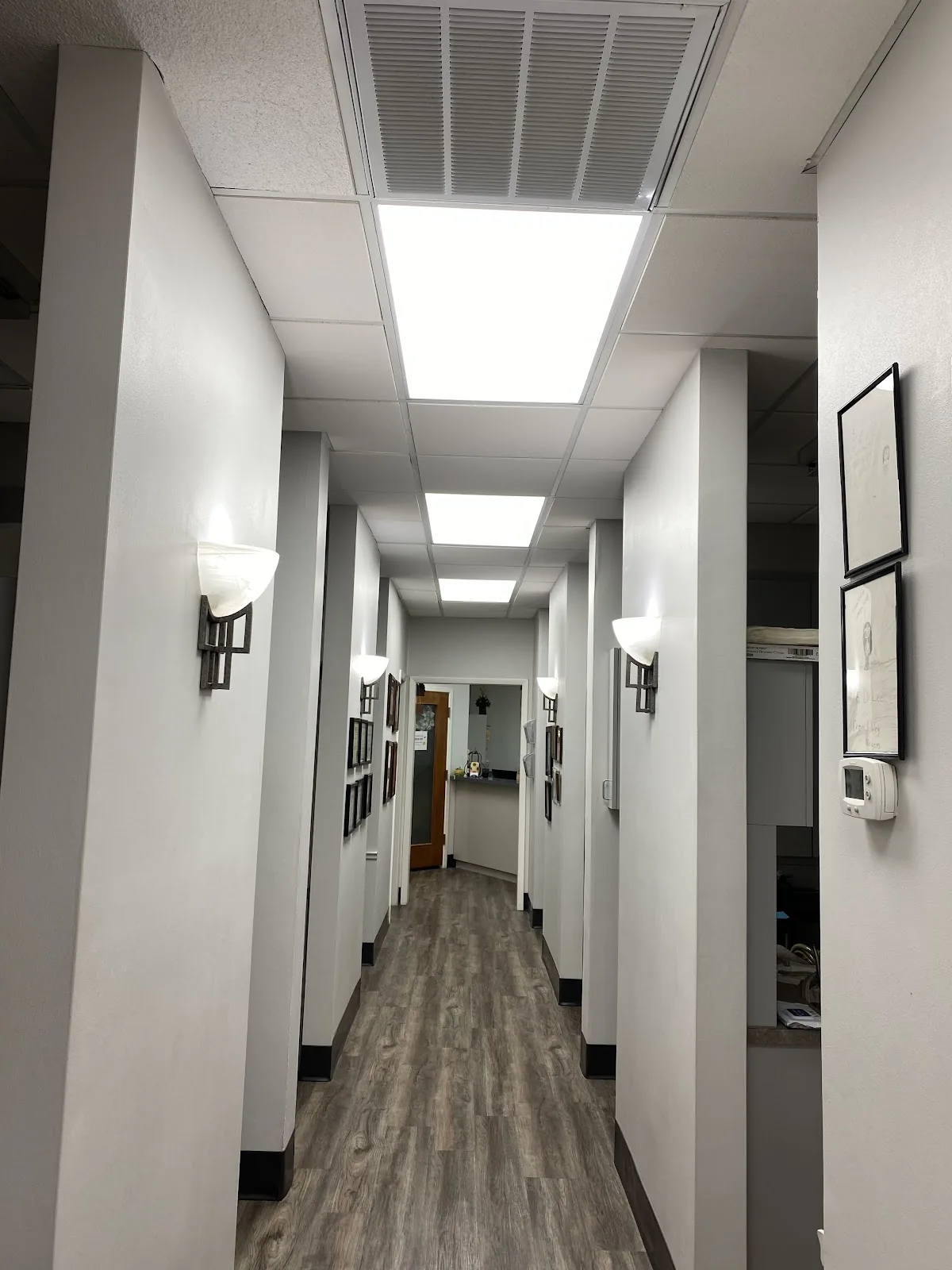 Rana Lee, DDS photo 1