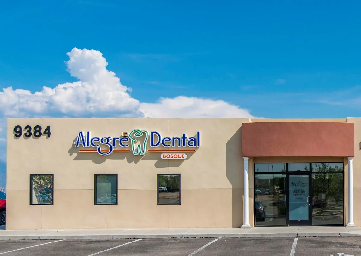 Alegre Dental @ Bosque photo 2