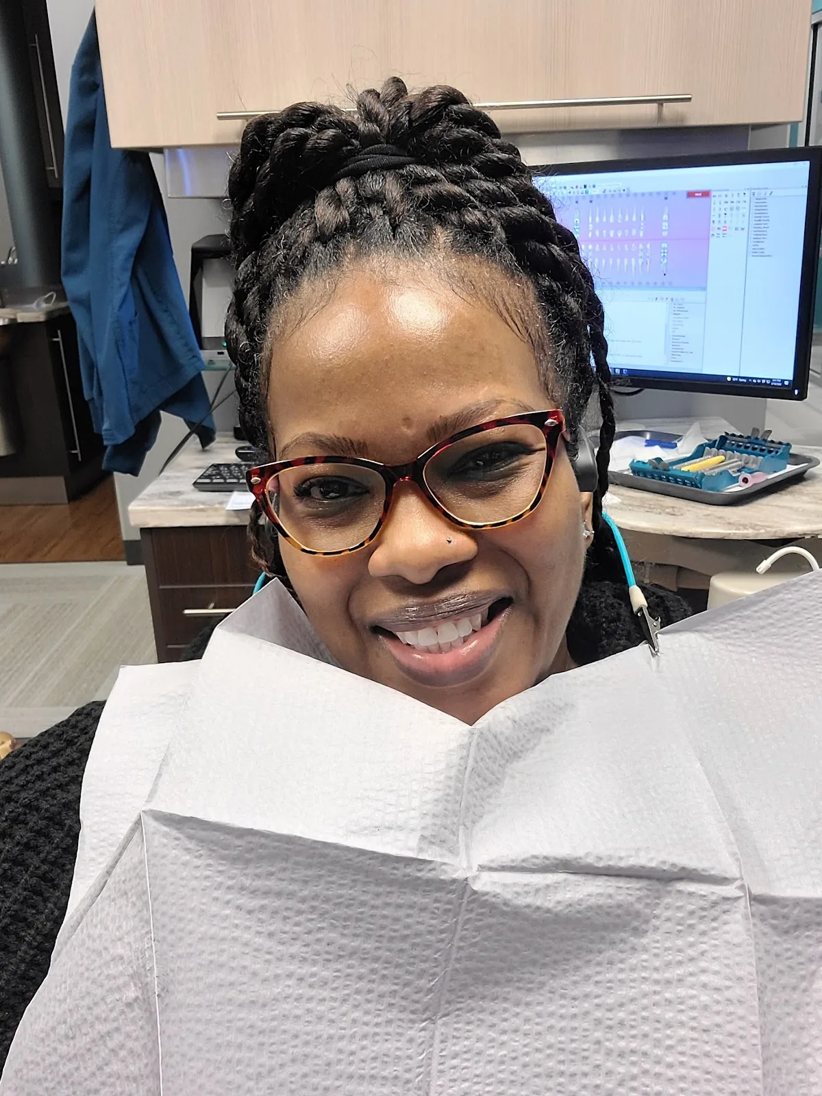 Cosmetic & Implant Dentistry of KC photo 4
