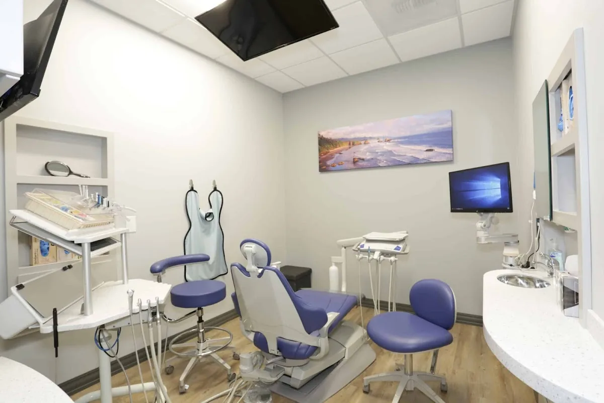 AV Sierra Dental Center photo 2