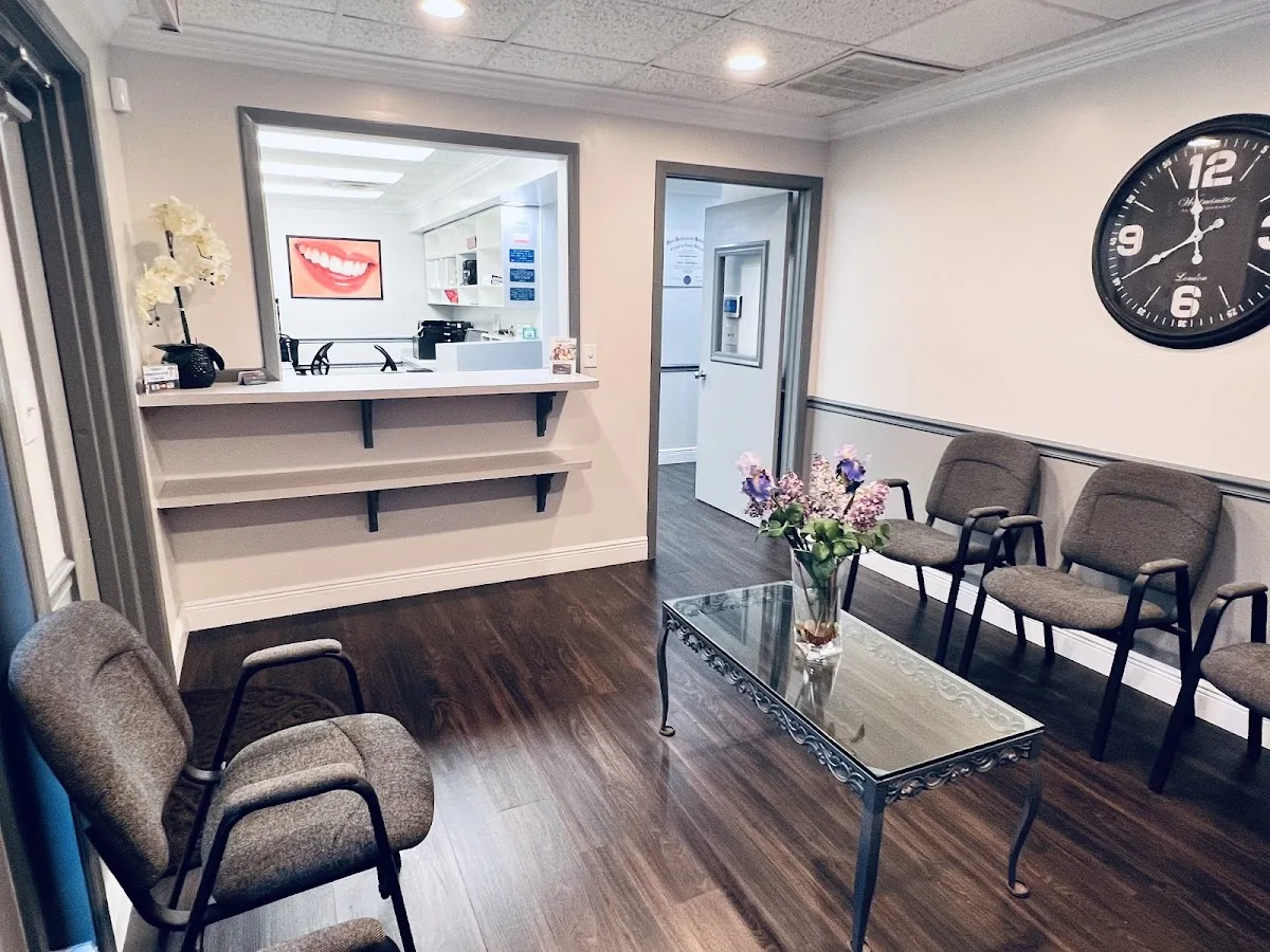 Daily Smiles Pembroke Pines photo 1