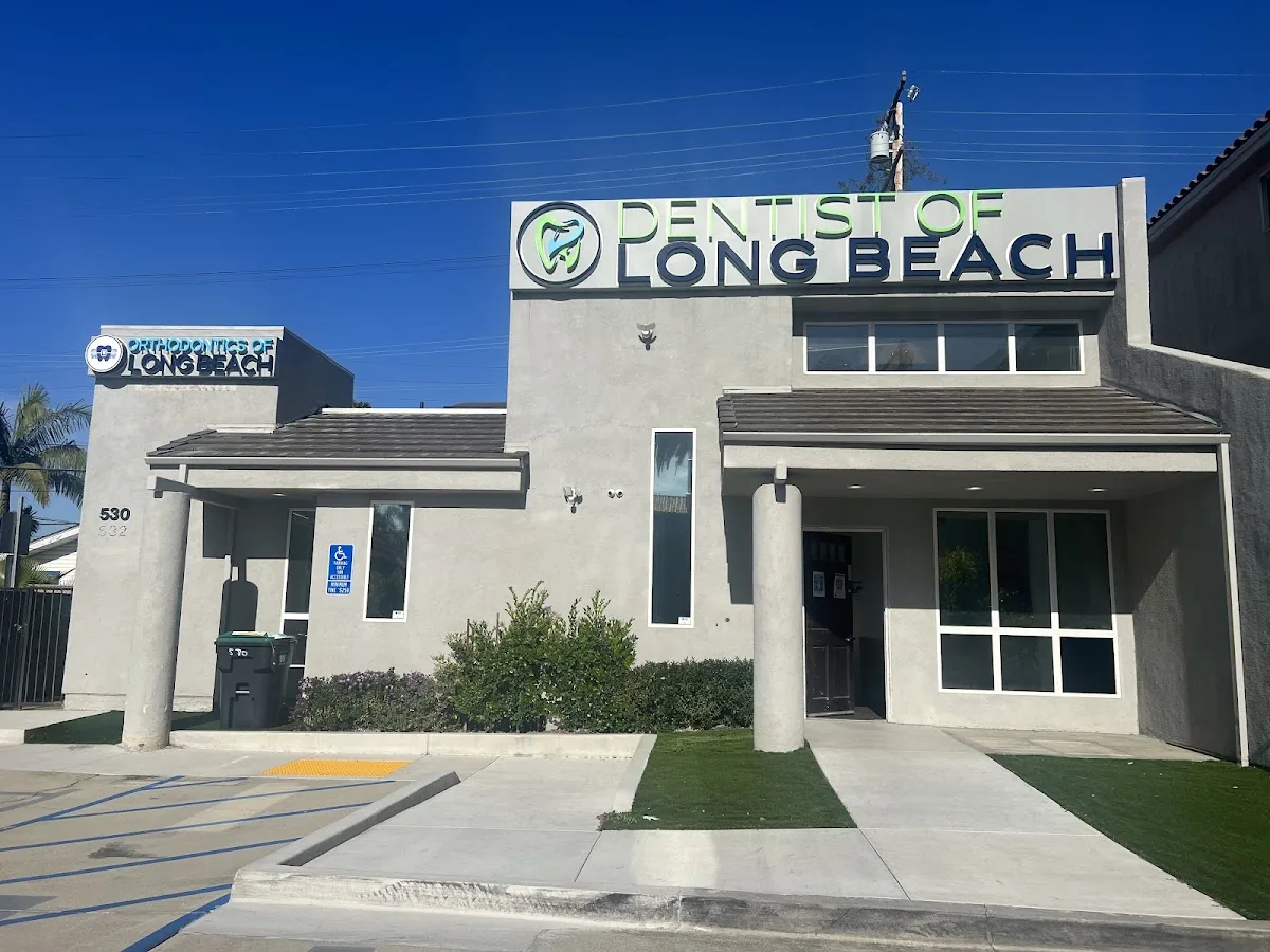 Dentist of Long Beach Dental Office of Dr.Hamid Barkhordar photo 4