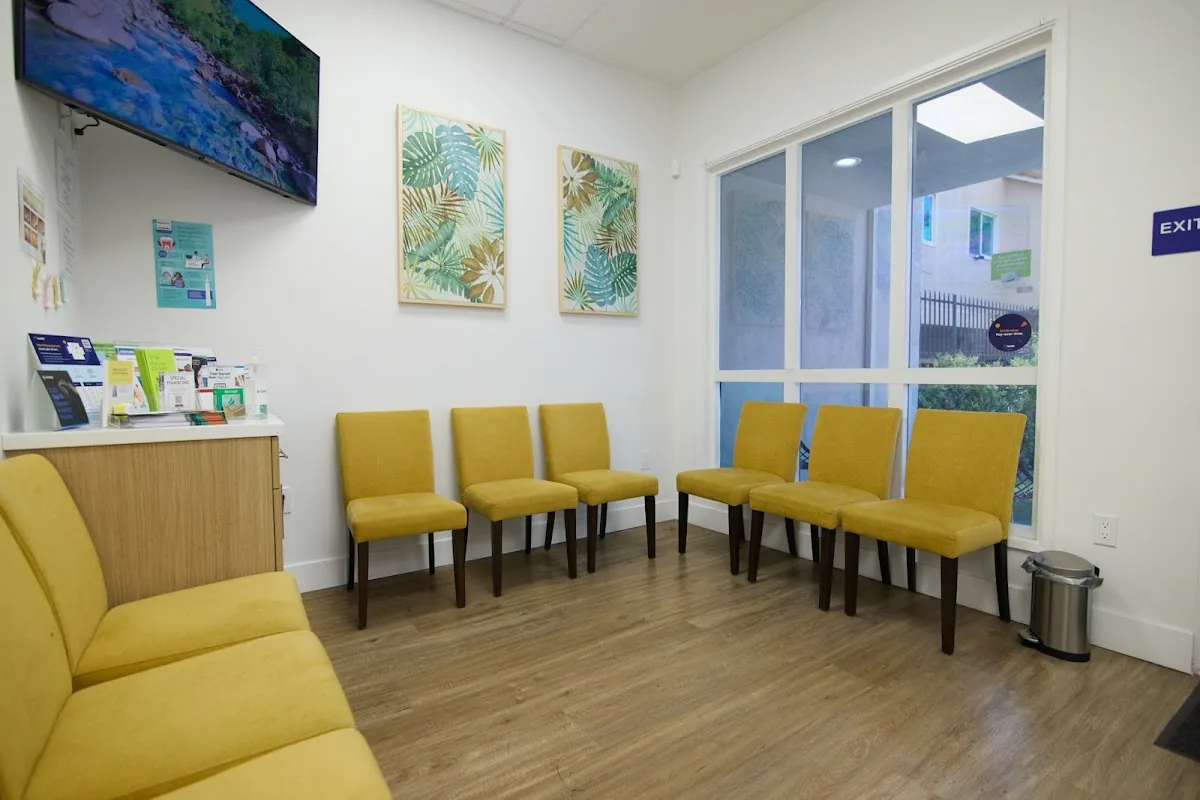 Dentist of Long Beach Dental Office of Dr.Hamid Barkhordar photo 5