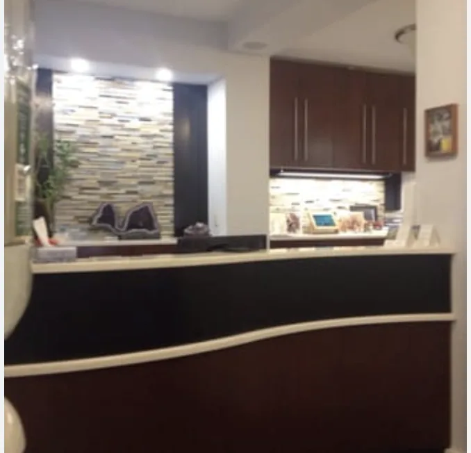 Dr. Elmira Gadol DMD photo 4