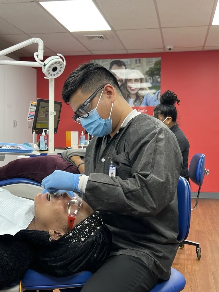 Diamond Braces Orthodontist: Braces & Invisalign photo 2