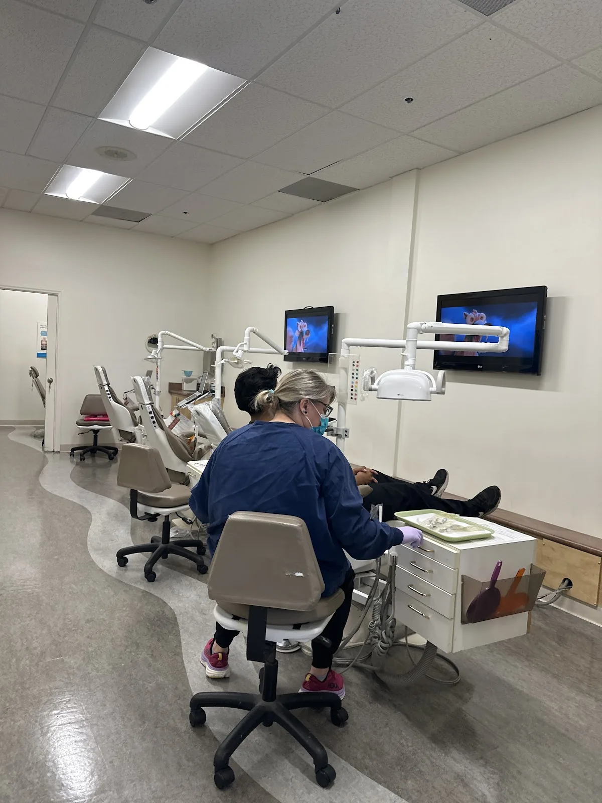 College Dental Group and Orthodontics photo 5