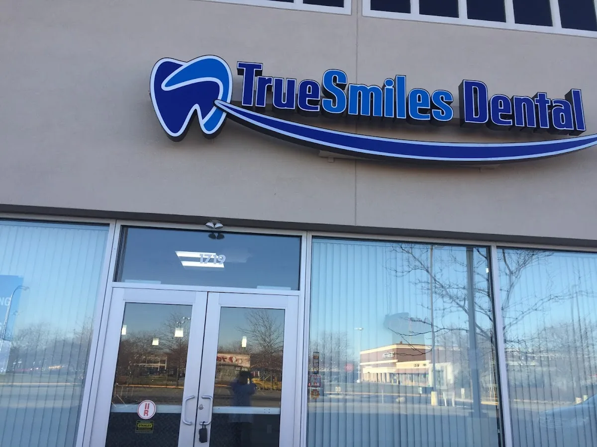 TrueSmiles Dental photo 1