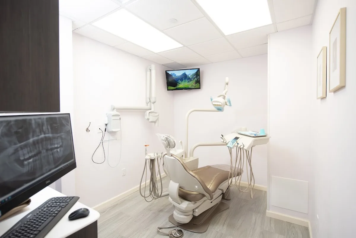 Family Smile Dental photo 3