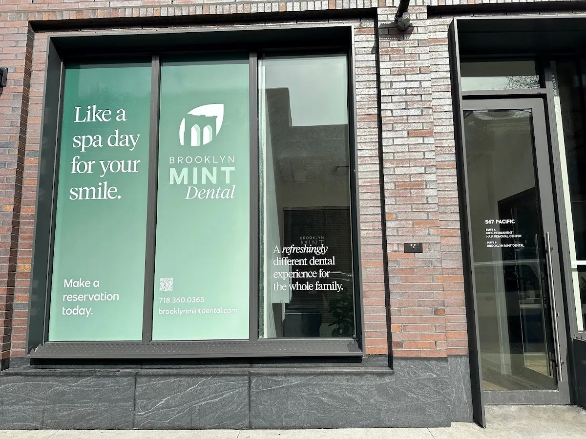 Brooklyn Mint Dental - Dr. Alice Hoang photo 4