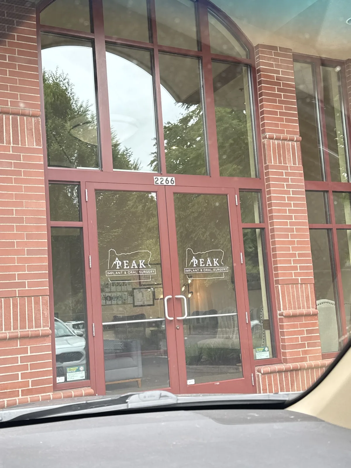 Peak Implant & Maxillofacial Surgery – Salem photo 2