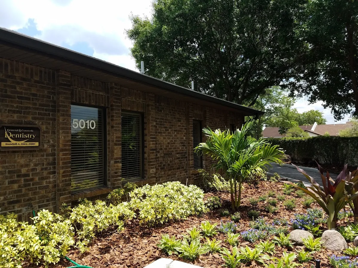 General and Cosmetic Dentistry of Tampa - Randall Diez and Michael Diez photo 3
