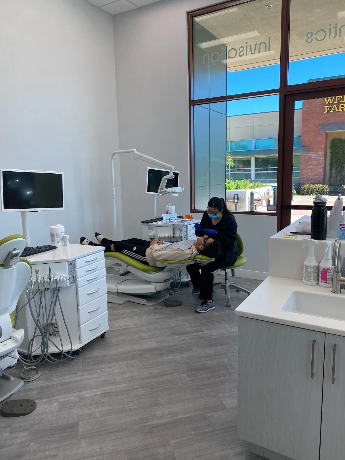 Omni Dental Specialty photo 5